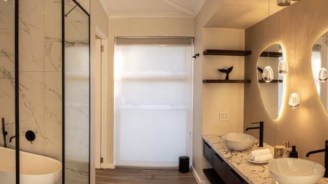 Master Bathroom Full