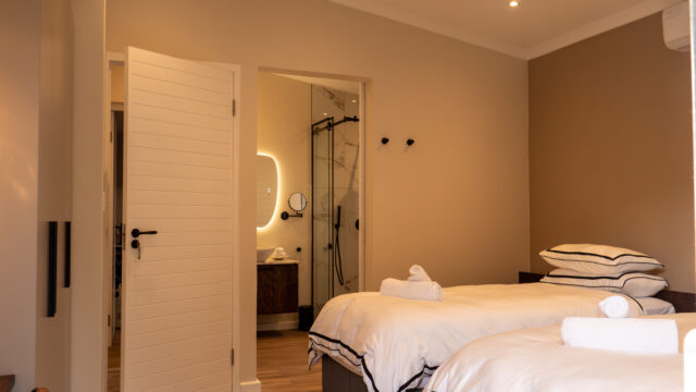 Twin bedoom 2