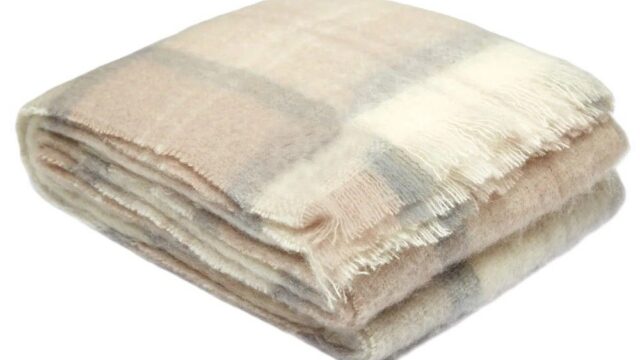 Annette Oelofse Mohair Products